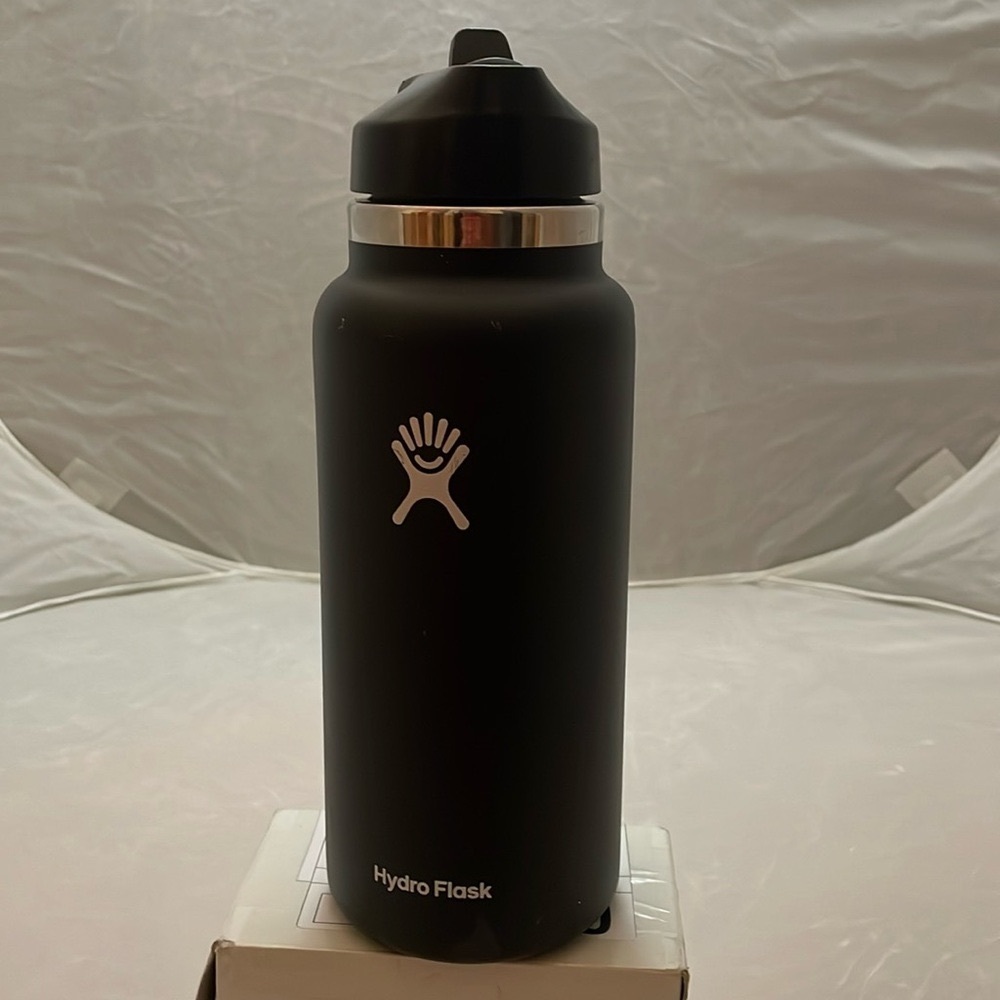 Hydro Flask 32oz Wide Mouth w/ Straw Lid